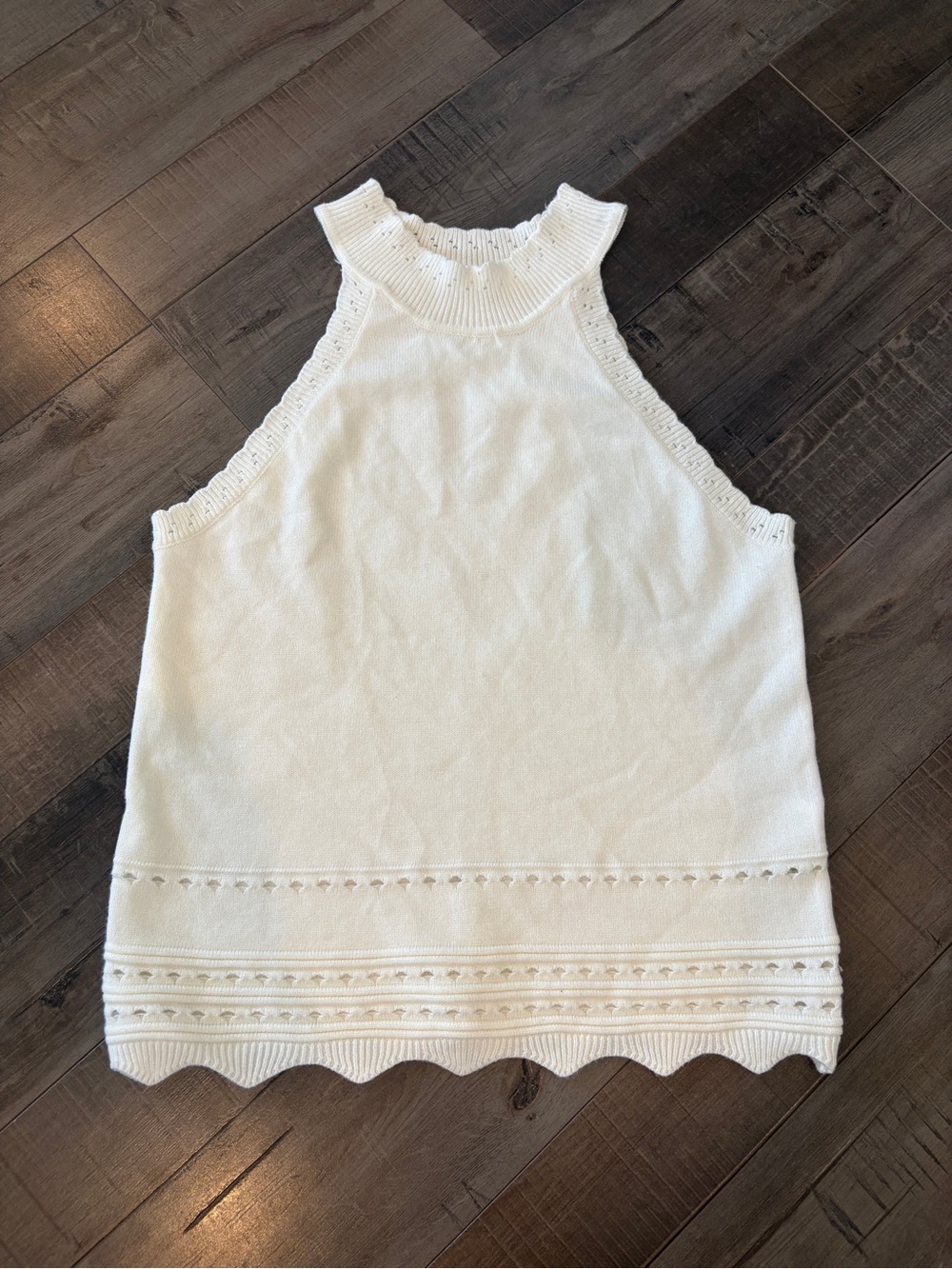 Women’s High-Neck White Knit Tank with Scalloped Hem